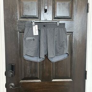NWT Women’s Gray Athletic Running Shorts with Pockets XL
